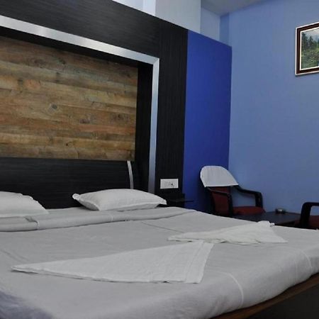 Hotel Barbareek Shillong Eksteriør bilde