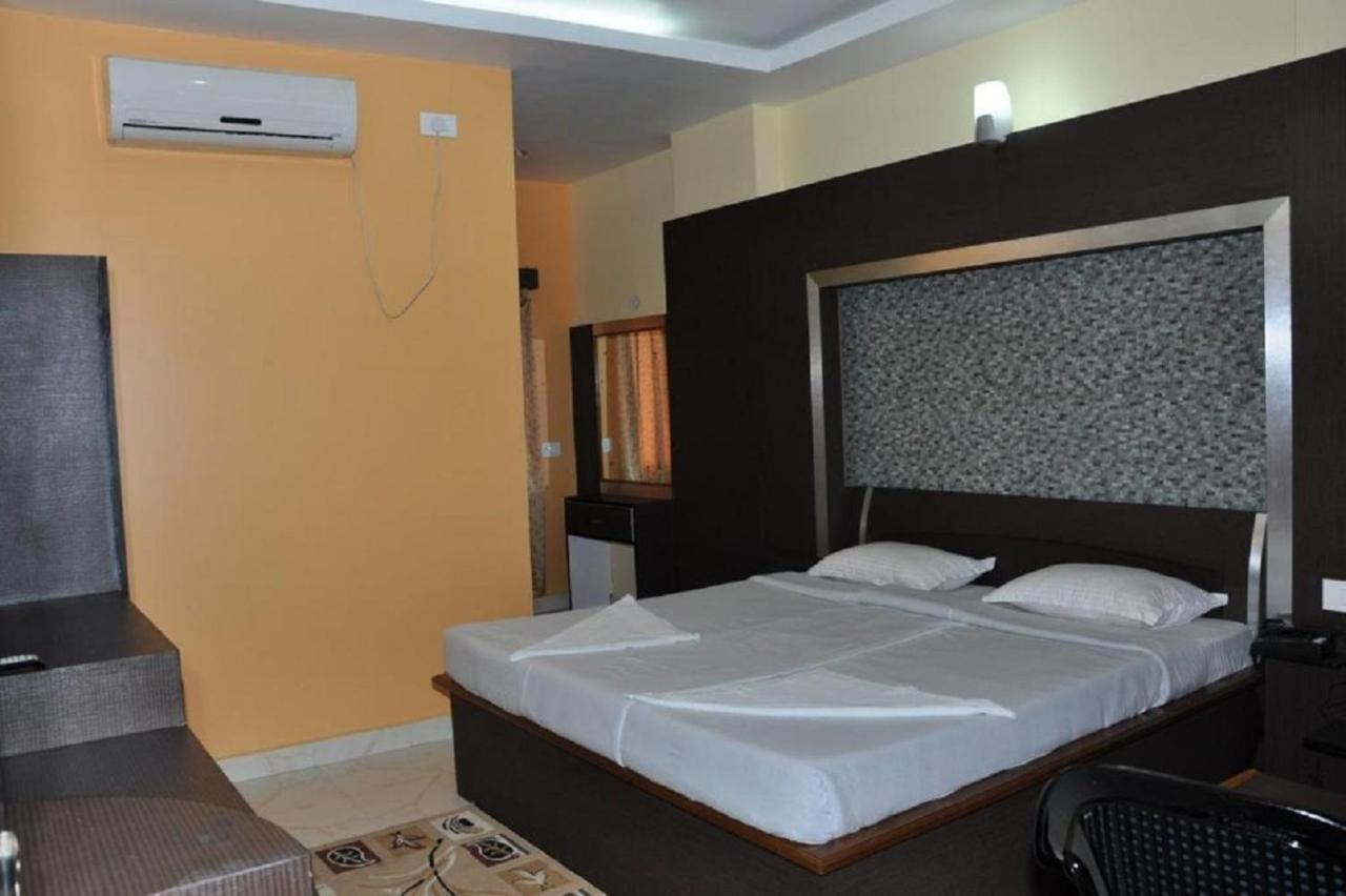 Hotel Barbareek Shillong Eksteriør bilde