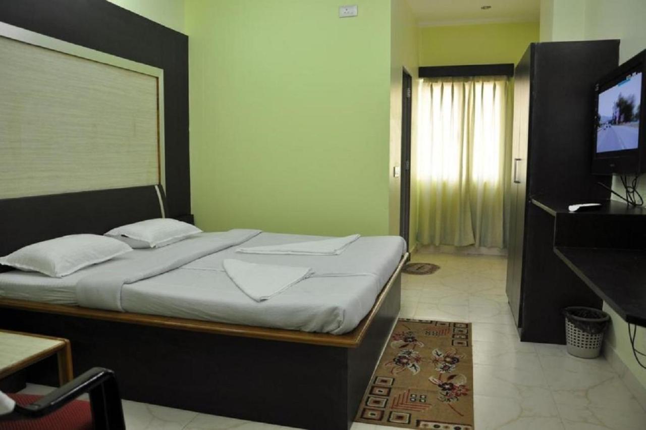Hotel Barbareek Shillong Eksteriør bilde
