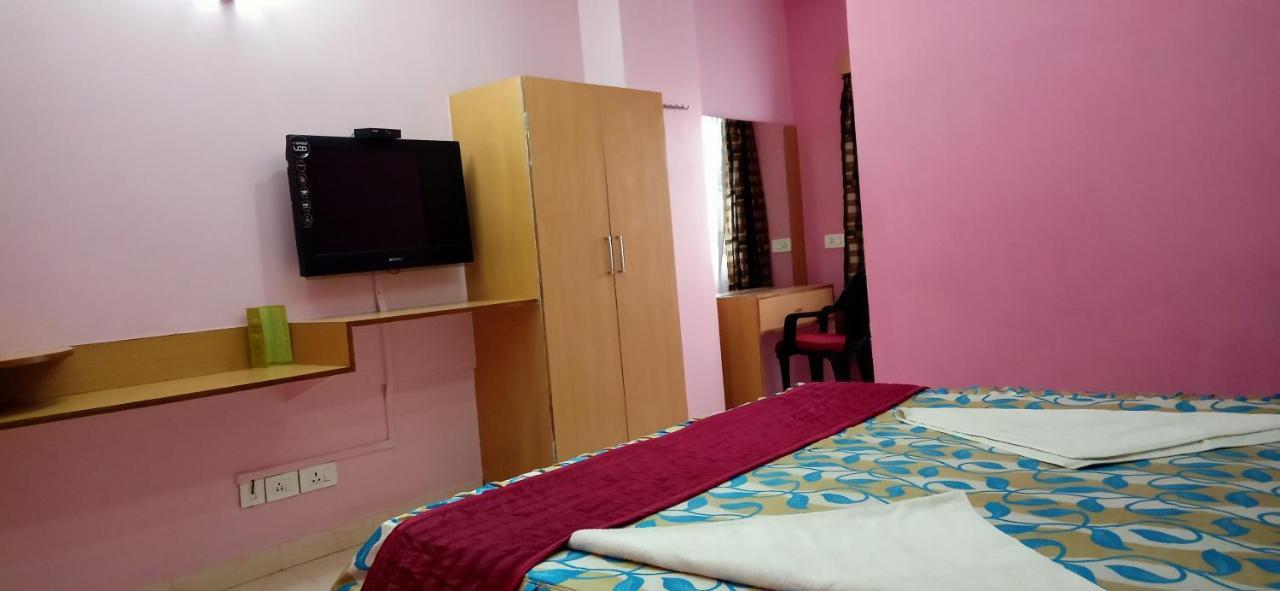 Hotel Barbareek Shillong Eksteriør bilde