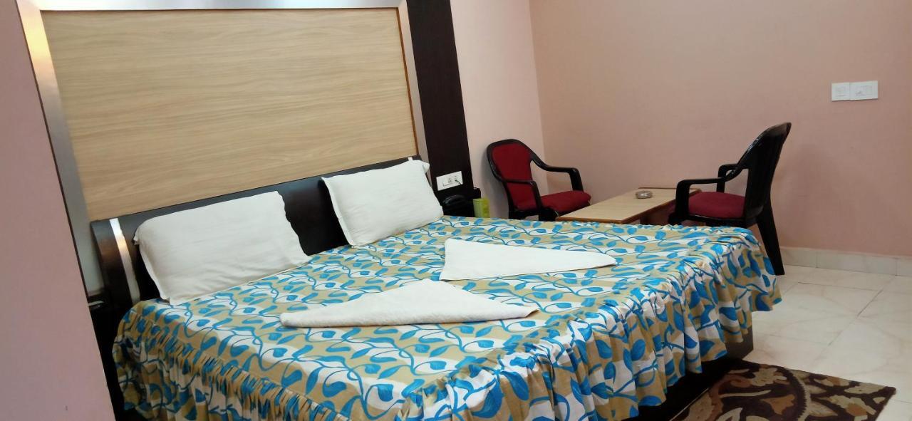 Hotel Barbareek Shillong Eksteriør bilde